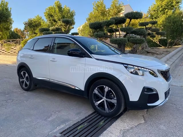 PEUGEOT 4